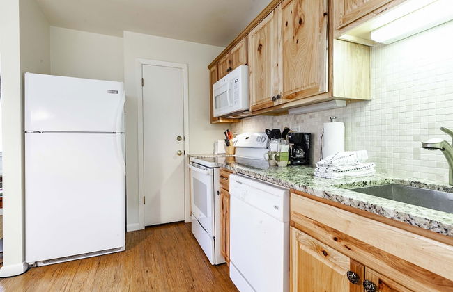 Red Pine Condominiums by All Seasons Resort Lodging - Foto 36