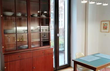 exklusive Wohnung in Architekten Villa, nähe Theater - Foto 23