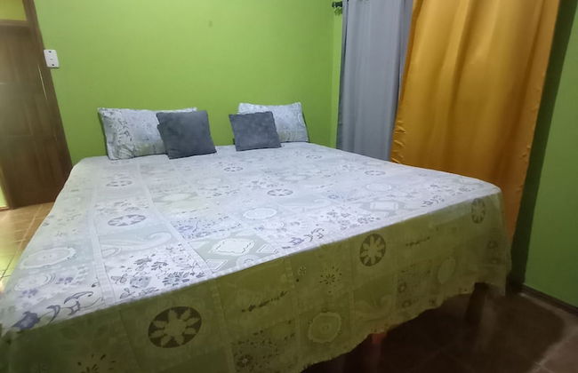 Deano's Cottages - Photo 24