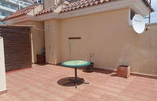 Bonito apartamento a 2 minutos de la playa con vistas al mar - Foto 13