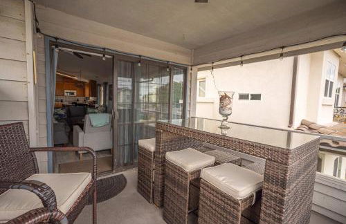 Spacious 3BR Home with Hot Tub & Private Yard - Foto 10