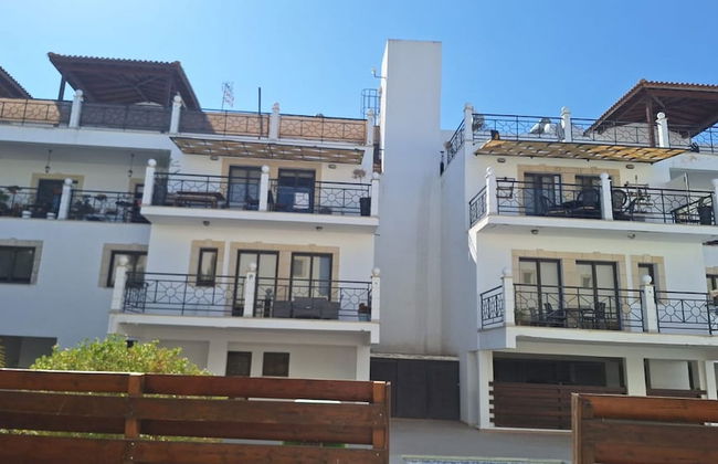 Paramount Gardens Resorts C201 - Foto 1