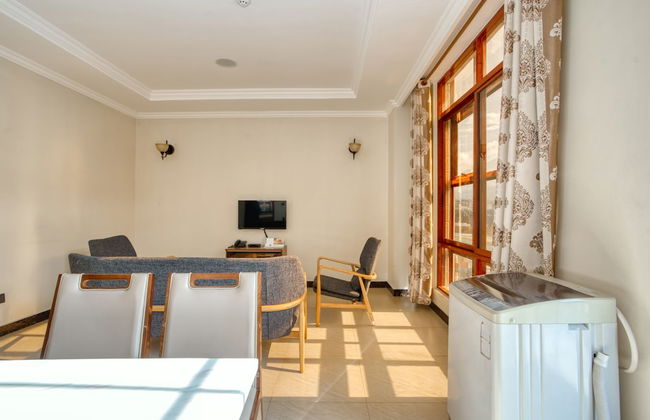 Kibo Palace Apartments - Photo 29