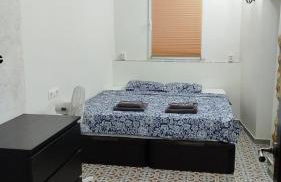 amazing place in the old town - Photo 10