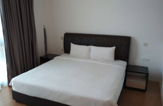 Queens Service Suite at Swiss Garden Residences - Photo 5