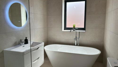 Pilgrim House by Phoenix Collection - Foto 4