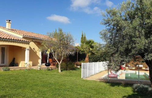 Aux portes de la Camargue entre Nîmes et Arles - Foto 9