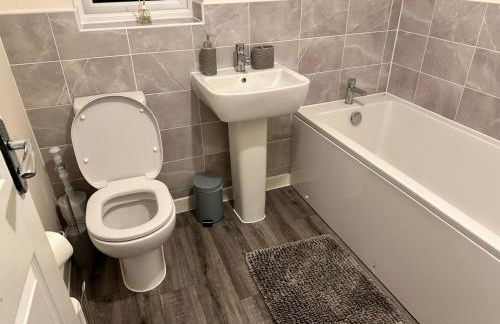 Spacious Luxurious Serviced Accommodation 5 - Foto 19