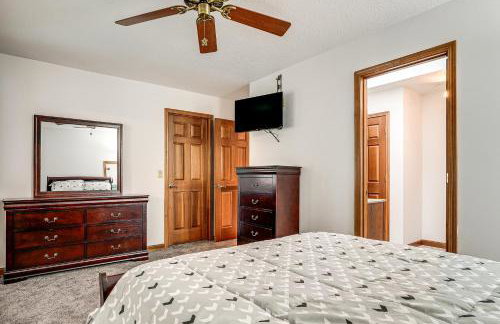 Woodburn Group Getaway Endless On-Site Fun! - Foto 36