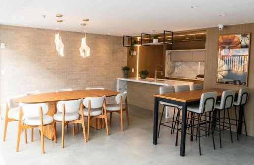 Loft 600m da Praia com Piscina e Ar - Foto 28