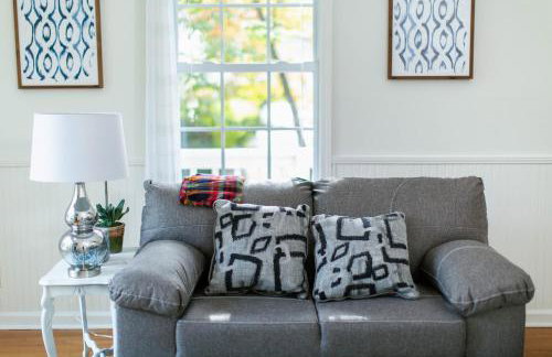 Serene Lakefront Home with Hot Tub and Boat for Rent! - Foto 29