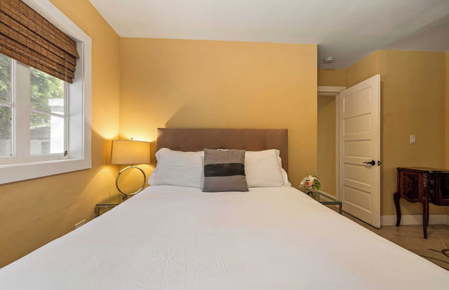 Dandelion by Avantstay Pool, 0.2mi to Downtown! - Foto 25