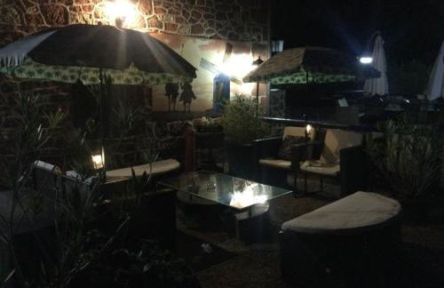 Luxe,piscine,jacuzzi,moulin historique en pierres entièrement rénové - Foto 67