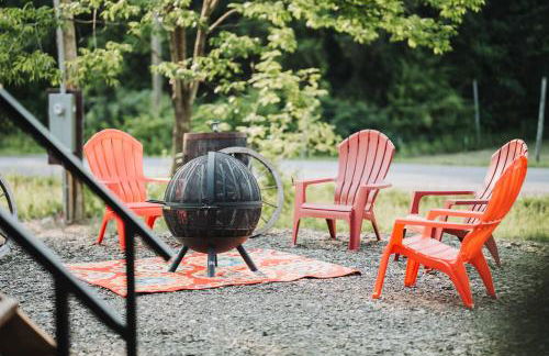 Heated & AC Full Bathroom Covered Wagon - Foto 3