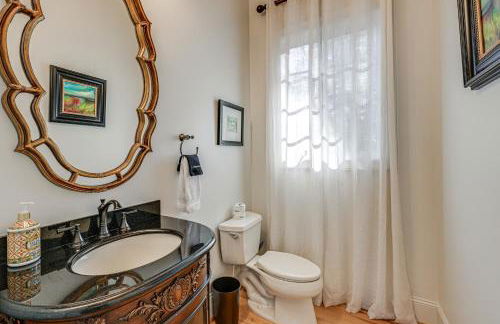 Hot Tub and Water Views Lake Glenville Home! - Foto 15