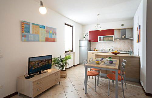 MIRALAGO APARTMENTS - Regarda Travel - Foto 2