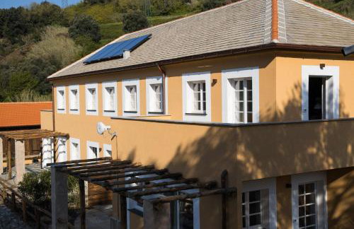 Mirandola Suites - Photo 4