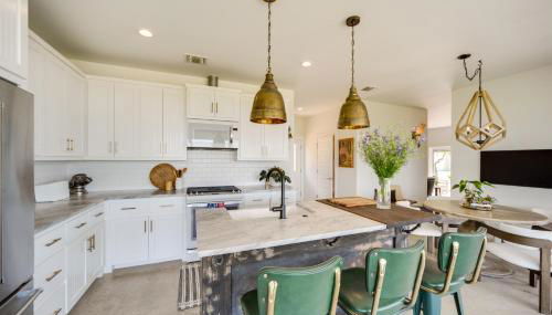 Chic House in Spring Branch with Lush Outdoor Space! - Foto 2