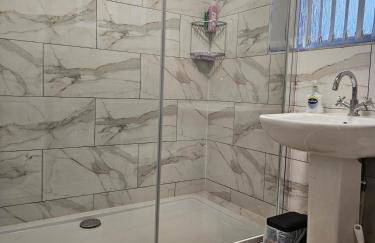 Clover Crest - 3-Bedroom House - Foto 11