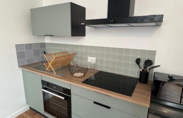 Studio Voyage - Proche centre ville - Foto 3