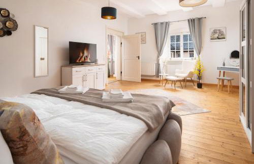 Luxus wohnen im Schloss Corvey für 1-6 Gäste im UNESCO Weltkulturerbe Höxter Weserbergland free W-Lan Parken Netflix für Familien Paare und Geschäftsreisende inkl Handtücher Seife Nintendo Switch uvm - Foto 18