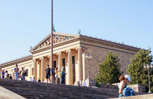 Spacious Center City 3BR 4BA with Arcade - Sleeps 8 - Foto 52