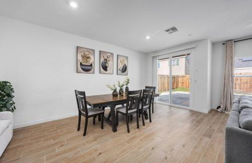 Serenity House- Newly Built, Peaceful Stay - Photo 5