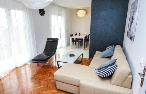 Family Beach Apartments - Photo 45