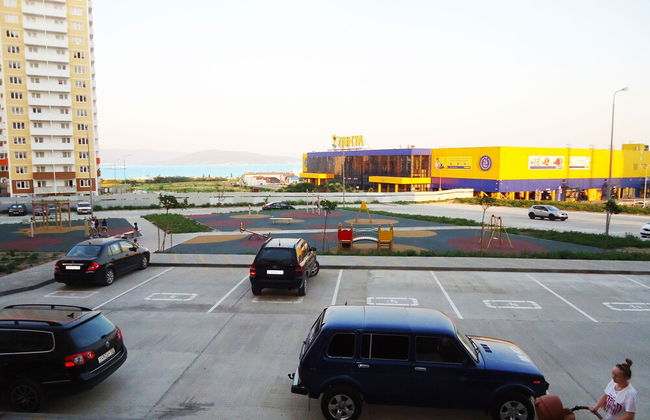 Apartments on Prospekt Dzerzhinskogo 240 - Photo 33