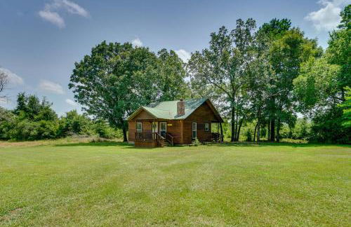 Scenic Oklahoma Studio Cabin on 80 Acres with Views! - Foto 3