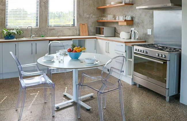 Apartments on The Eighteenth - Photo 22