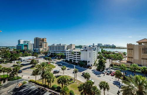 Waterfront Breeze Condo - Photo 4