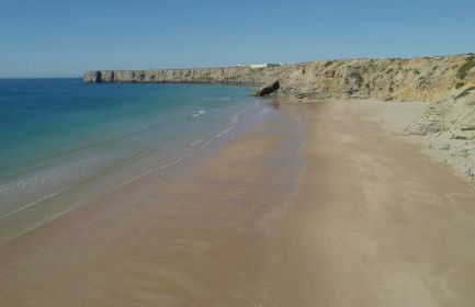 Casa Sagres T2 - 3 minutos a pé Praia da Mareta - Foto 22