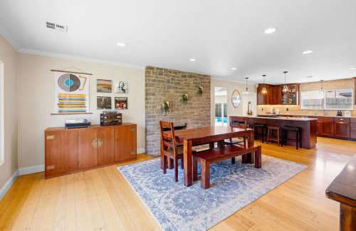 Happy House Getaway - Pool, Hot Tub & Wine Country - Foto 9