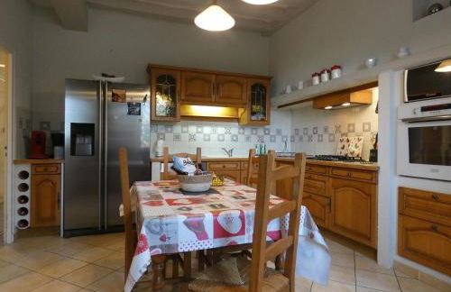 Gîte familial à Vald'Yerre : détente, jeux et charme rural pour 8 personnes - FR-1-581-120 - Foto 7