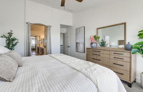 Spacious San Tan Valley with Private Outdoor Oasis - Foto 18