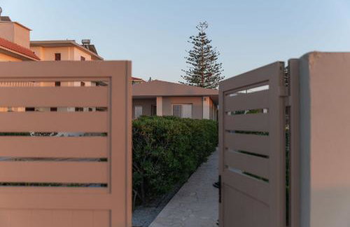 Aelia Seafront 2 Bdr Villa by Hospi Living - Foto 63