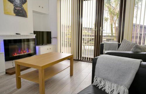 Bunnahabhain 5 - Farm Stay - Stunning sea and rural views - Photo 9