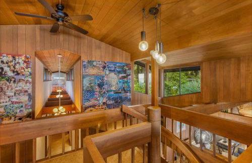 Poulsbo Waterfront Lodge with Game Room Library - Foto 53