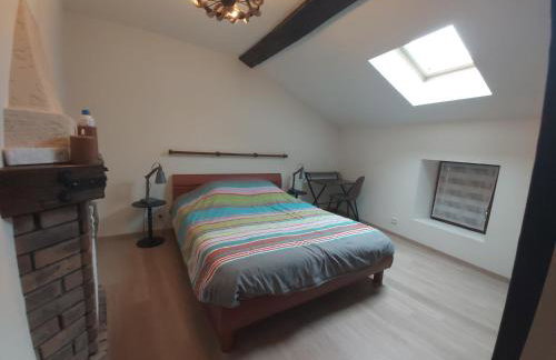 Maison cosy en pierre parking centre - Foto 3