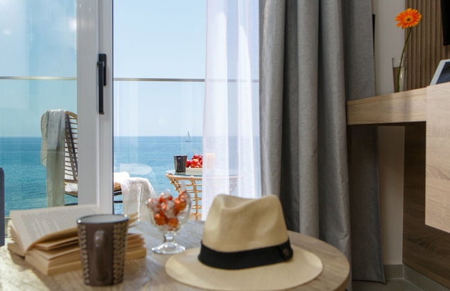 Hersonissos Beach Front Suites - Photo 113