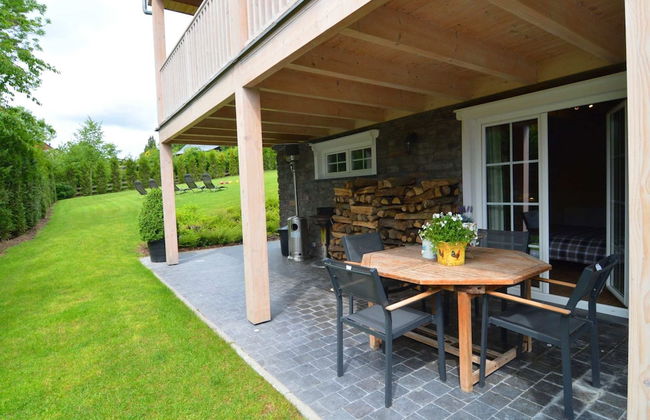 Sumptuous Chalet in Septon with Sauna & Hot Tub - Photo 23