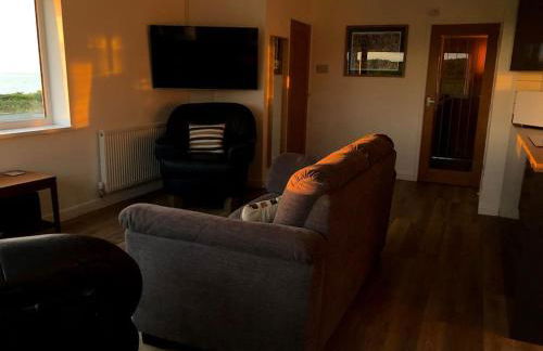 Coastal bungalow, sleeps 5 and ideal for walkers - Photo 22