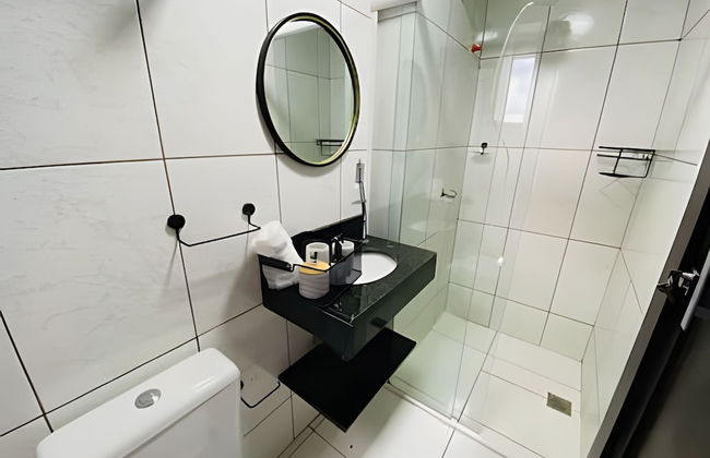 APTO prox Ponte amizade 5 pessoas com AC - Foto 17