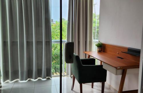 Casa confortável pertinho da praia com garagem e quintal - Foto 3