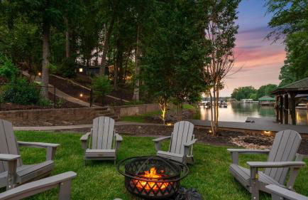 Coves End by AvantStay Dock Game Room Fire Pit Forest Views - Foto 3
