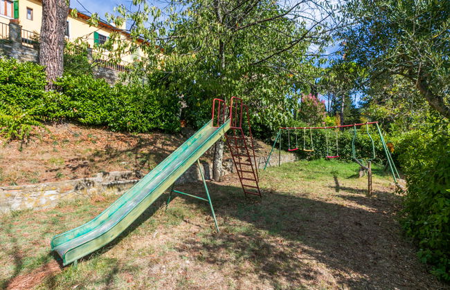 5 bedroom House in Pontassieve with garden and terrace - Photo 44