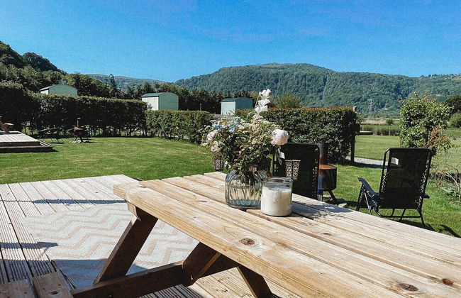 Erw Glas Glamping and Camping - Photo 76