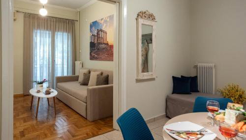 Blue Ark Exploring Athens - Photo 2