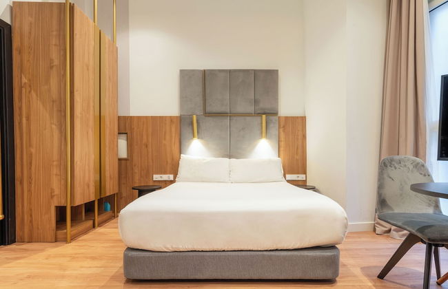 Limehome San Sebastian Zubieta Kalea - Photo 16